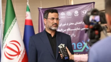 تاثیر نمایشگاه فارمکس بر صنعت مواد اولیه و دارو