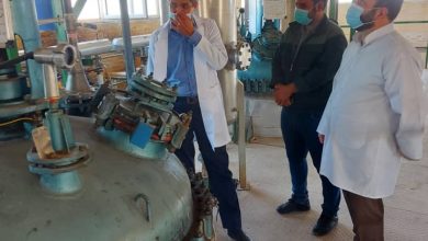 بازدید دبیر سندیکای تولید کنندگان مواد اولیه دارویی از داروسازی طاها